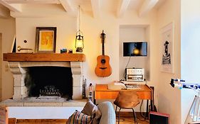 La Maison Folia